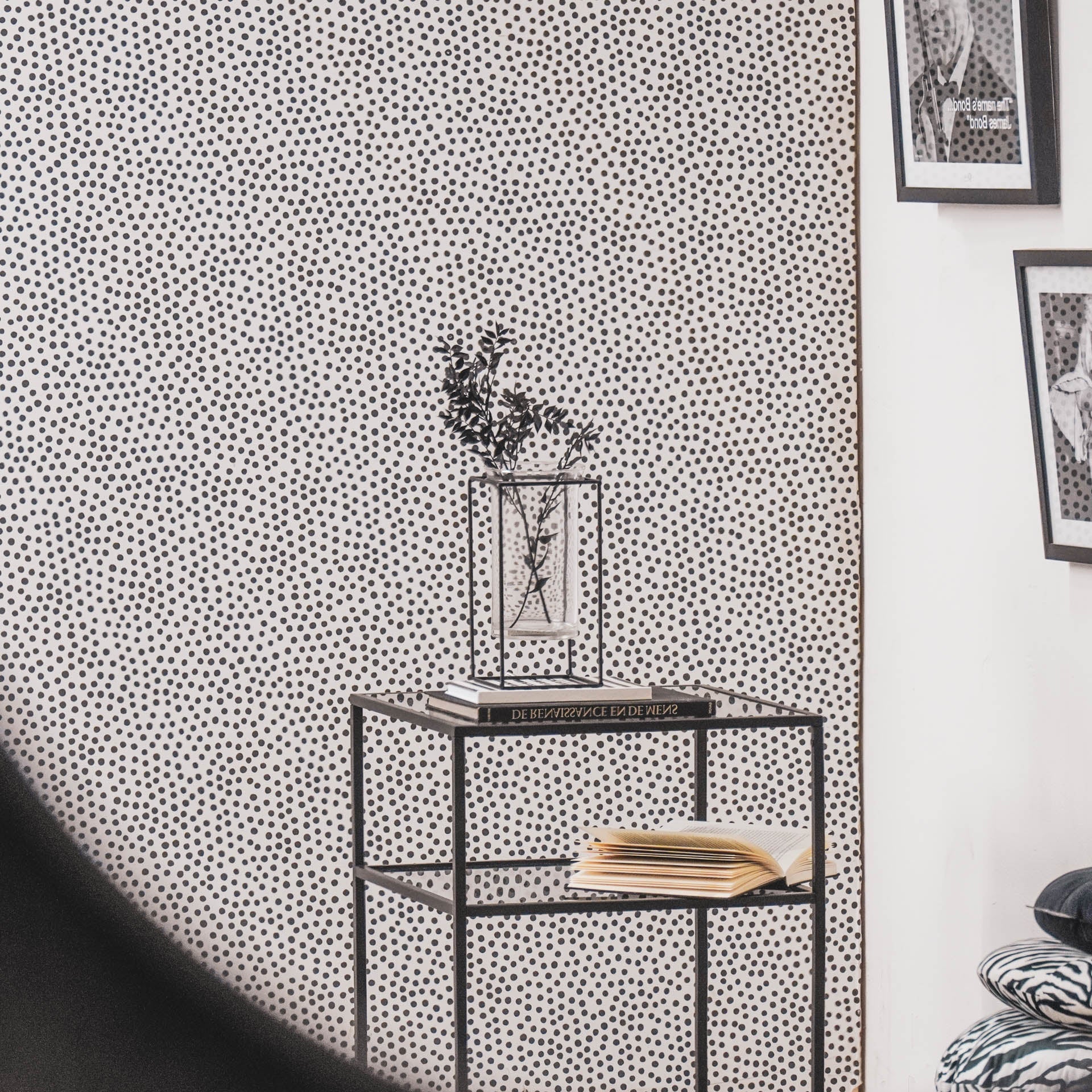 Vaas - Must - 12,5x12,5x25,5cm