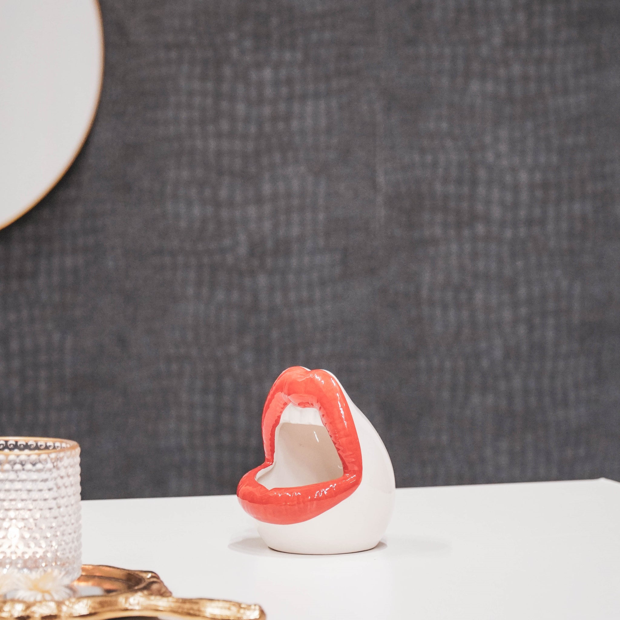 Huuled- Punane/Valge - 10x10x12