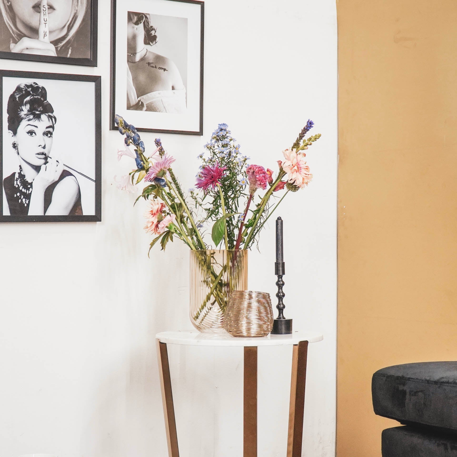 U-kujuline - merevaigukollane - 17x8x23cm