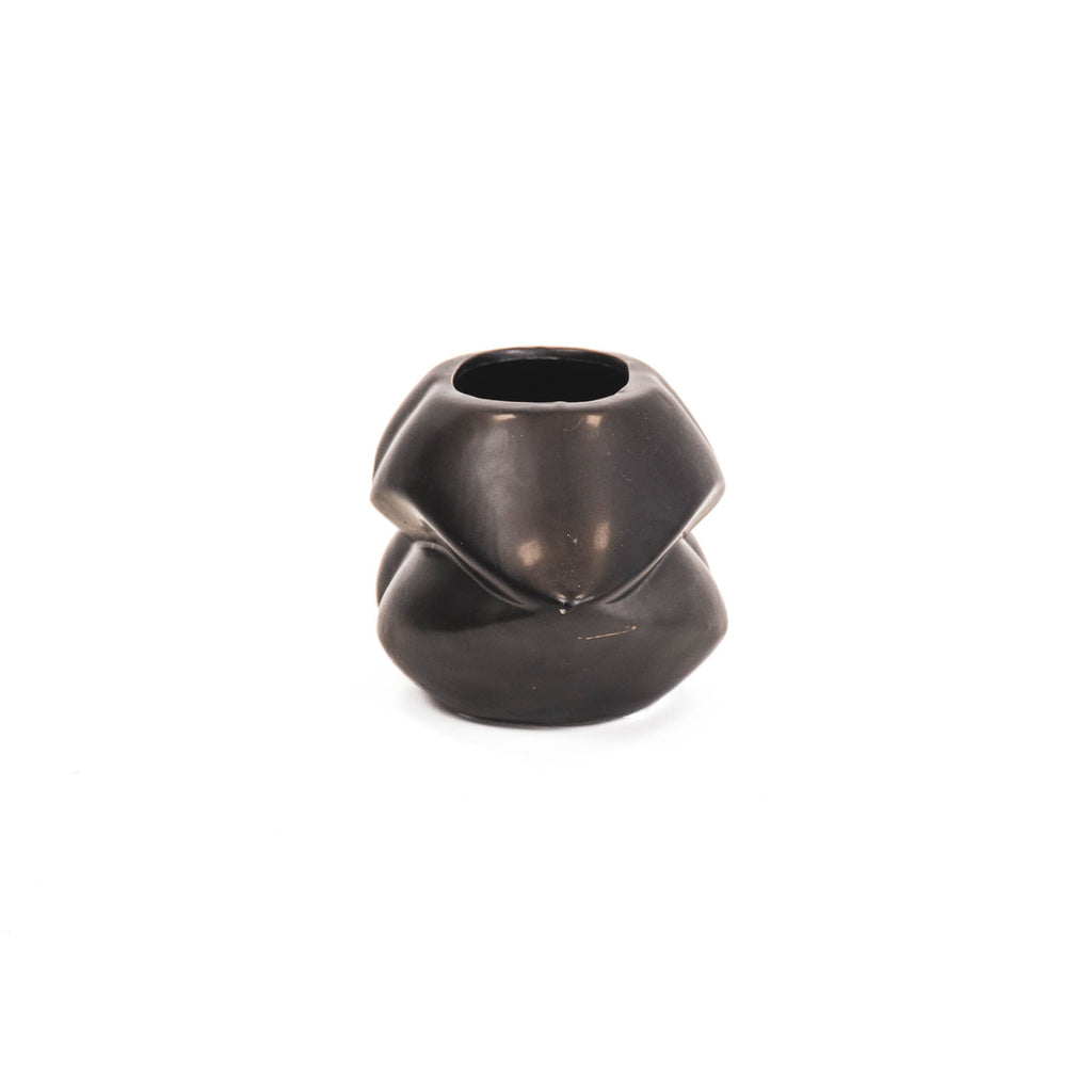 Huuled - Must - 30x12x11cm