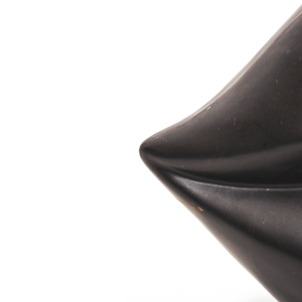 Huuled - Must - 30x12x11cm