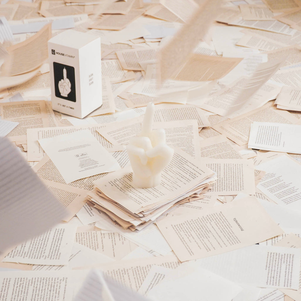 F*ck You Finger - Valge - 570gram - 10x9x17cm