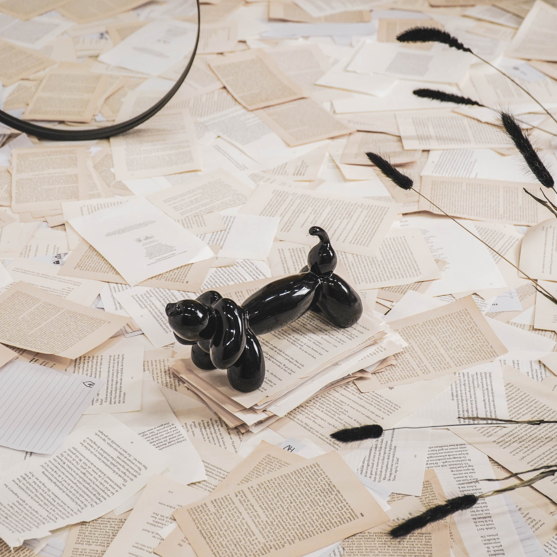 Õhupallkoer - must - 25,5x10x13cm