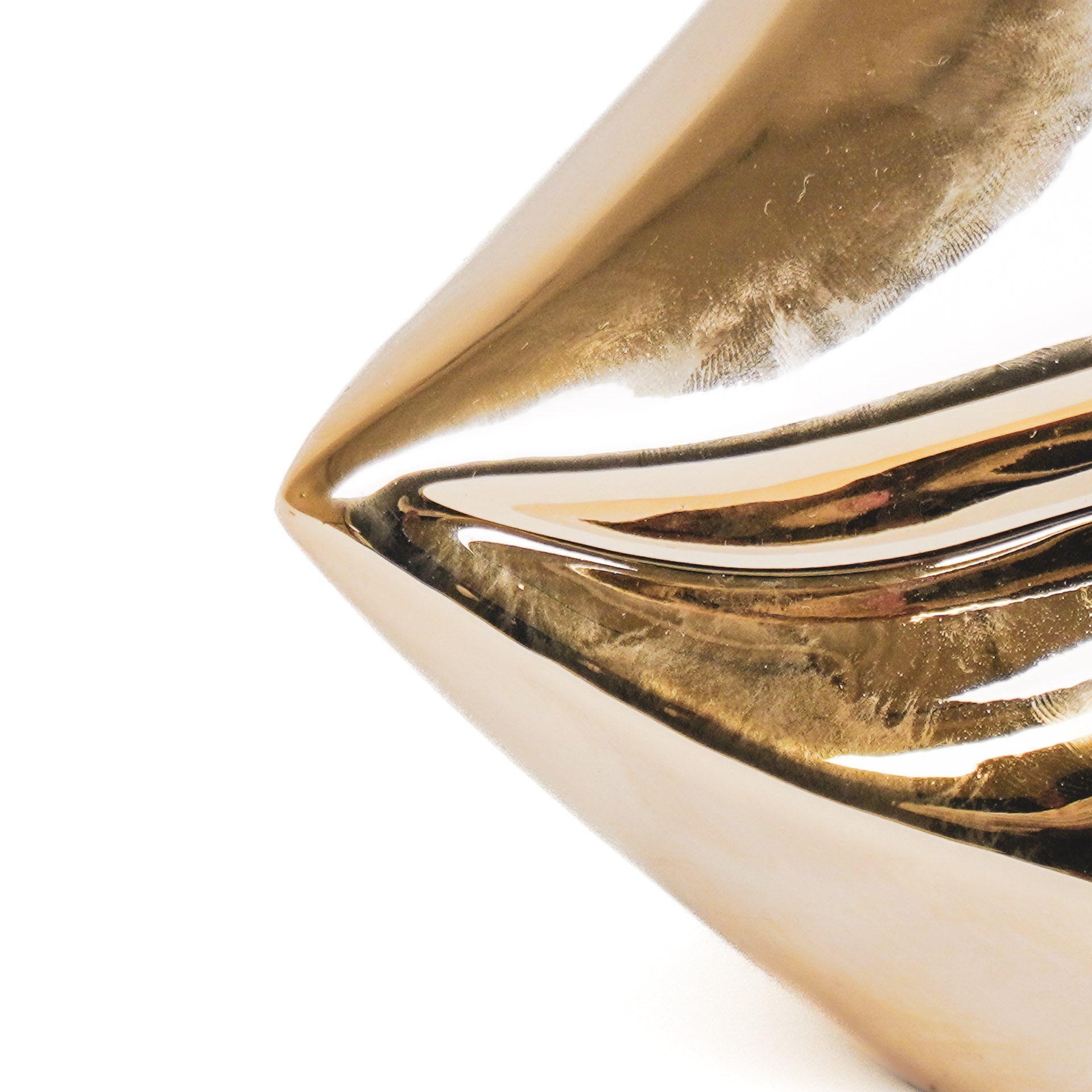 Huuled - Kuldne - 21x19x11cm