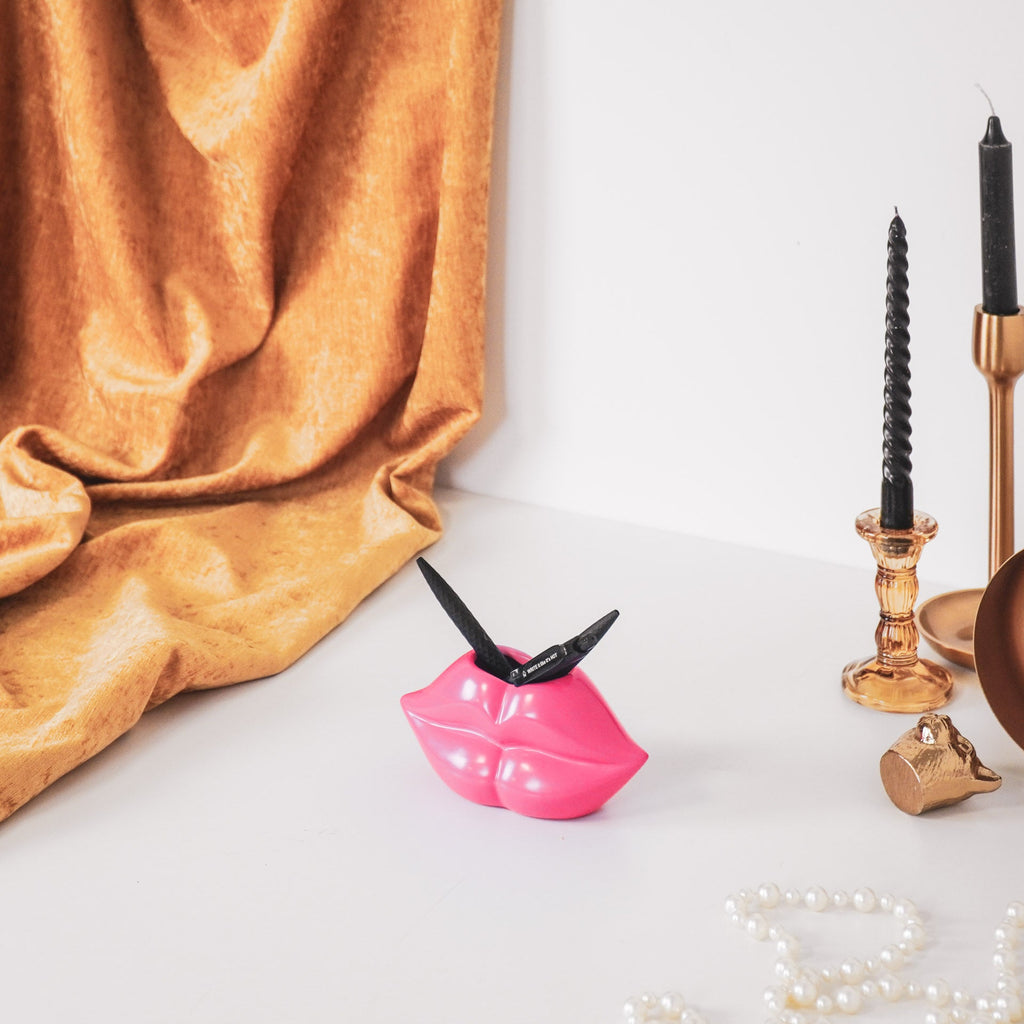 Huuled - Neoonroosa - 15,5x6,5x7,5cm