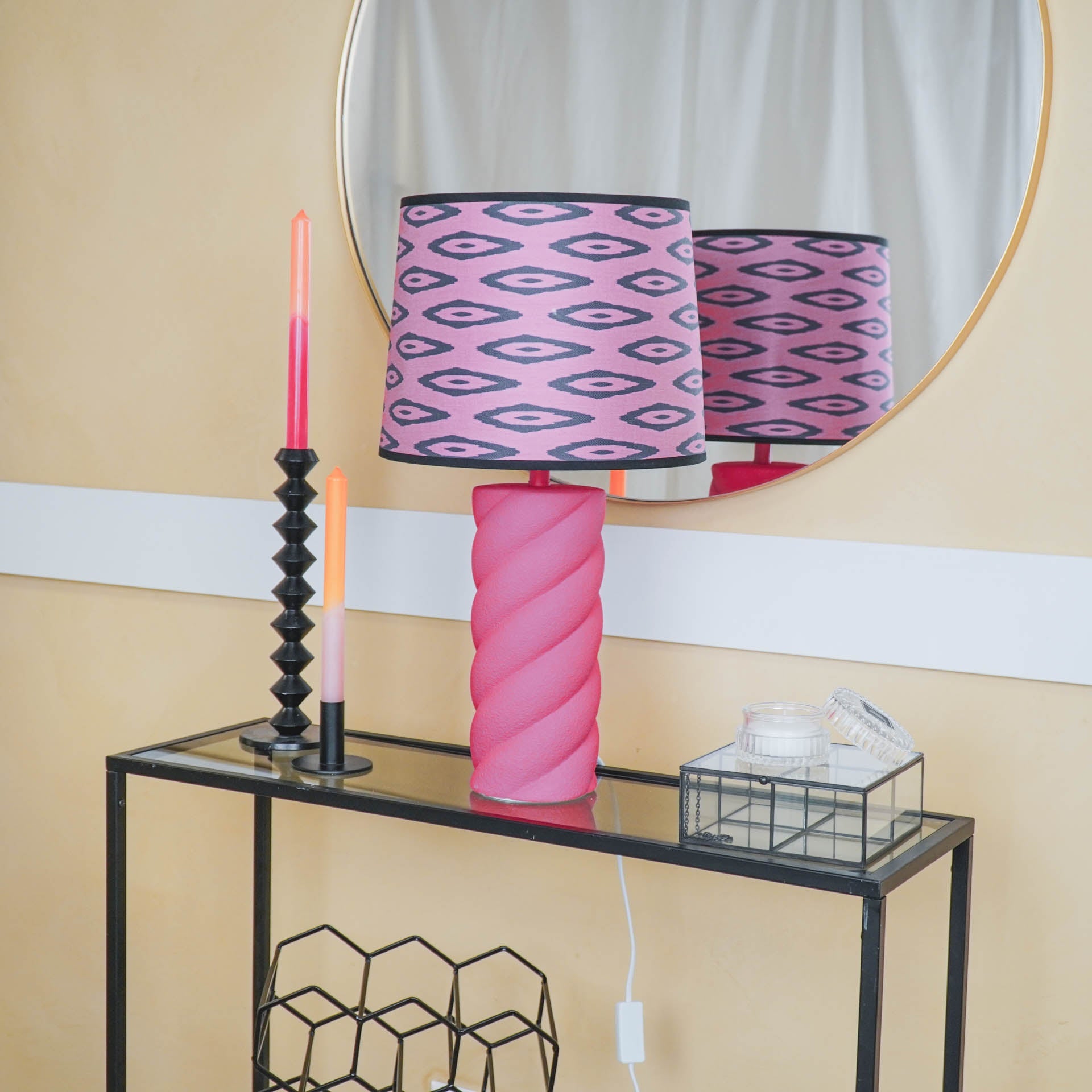 Laualamp - neoonroosa - 12x12x28cm