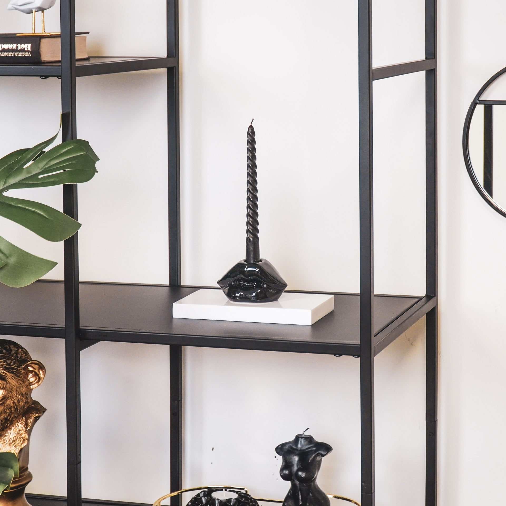 Huuled - Must - 10,5x6,5x5,5cm