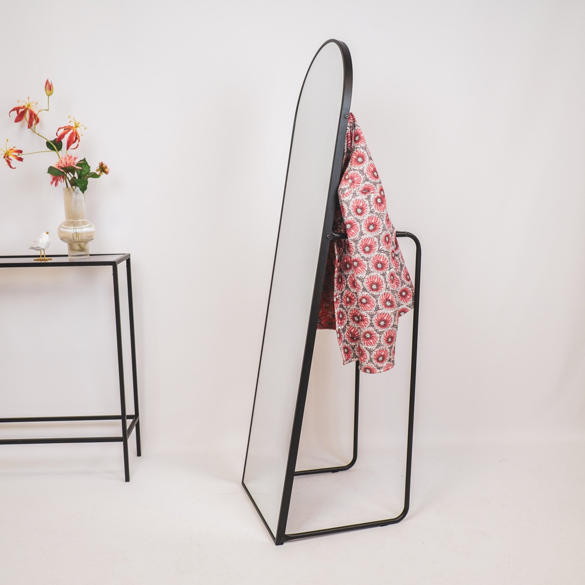 Peegel-riidepuu - must - 45x43x150cm