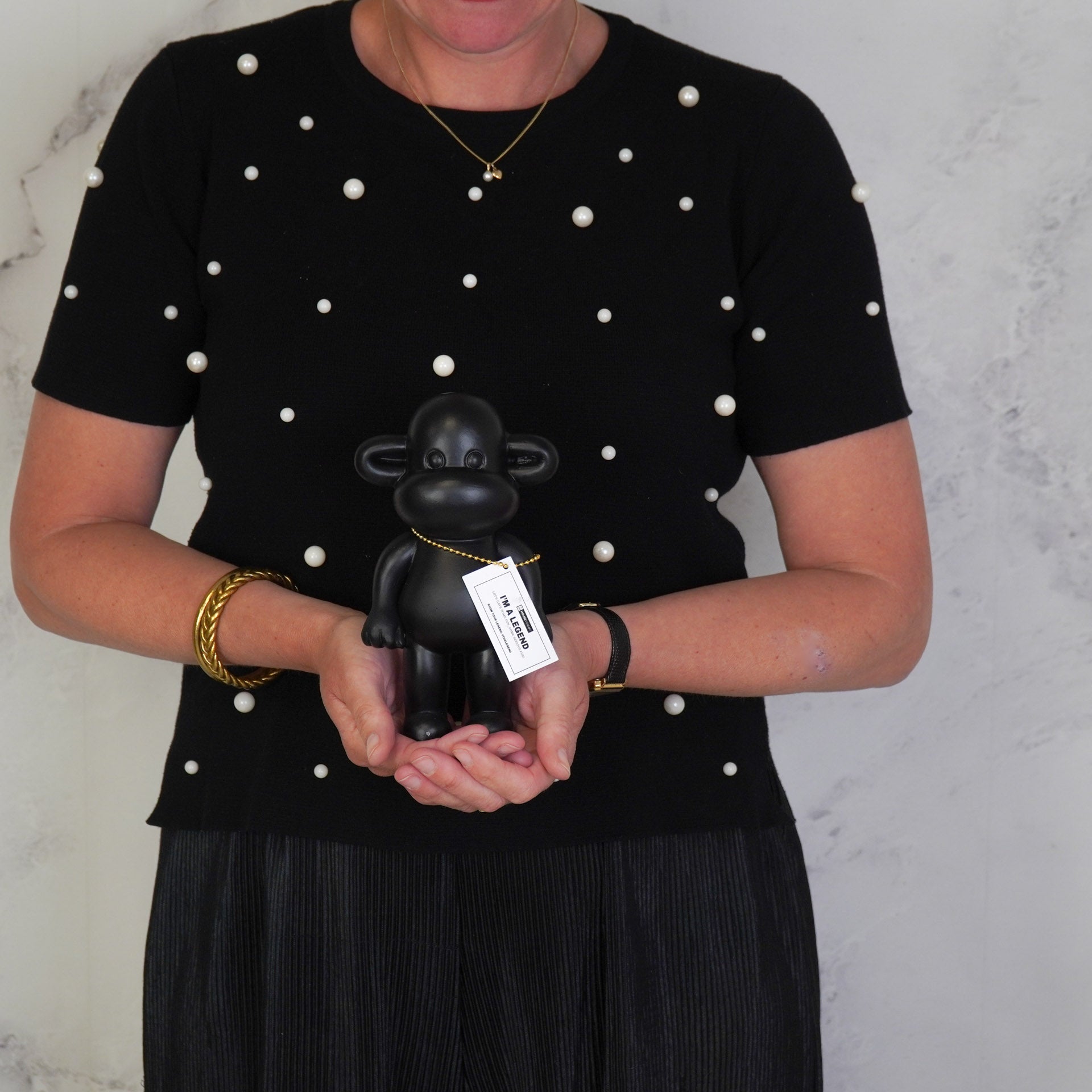 Ahvikuju "Legend" - Must - 11x7x19cm