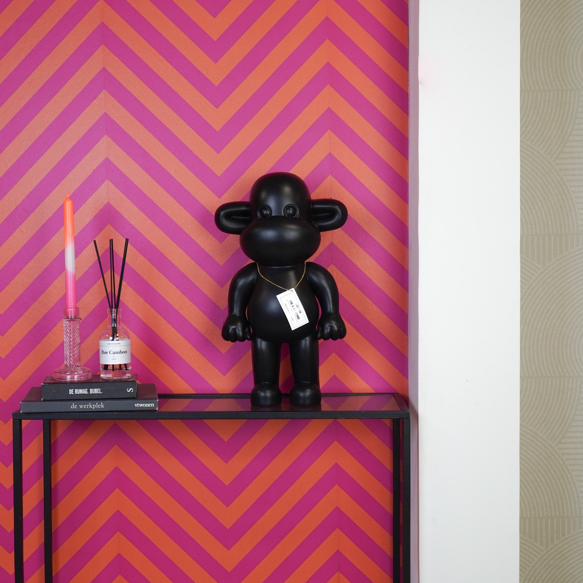 Ahvikuju "Legend" - Must - 33x21x50cm