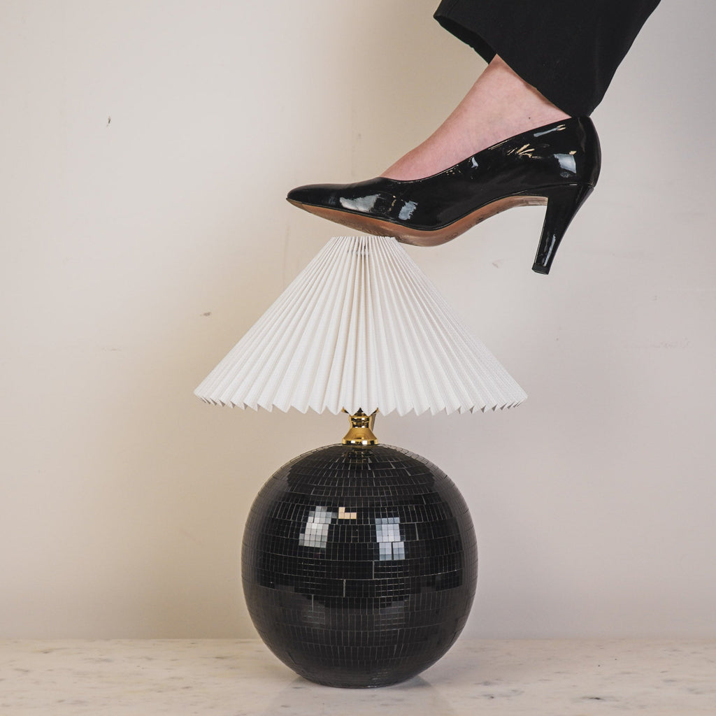 Laualamp - diskopall - must - 20x20x20cm