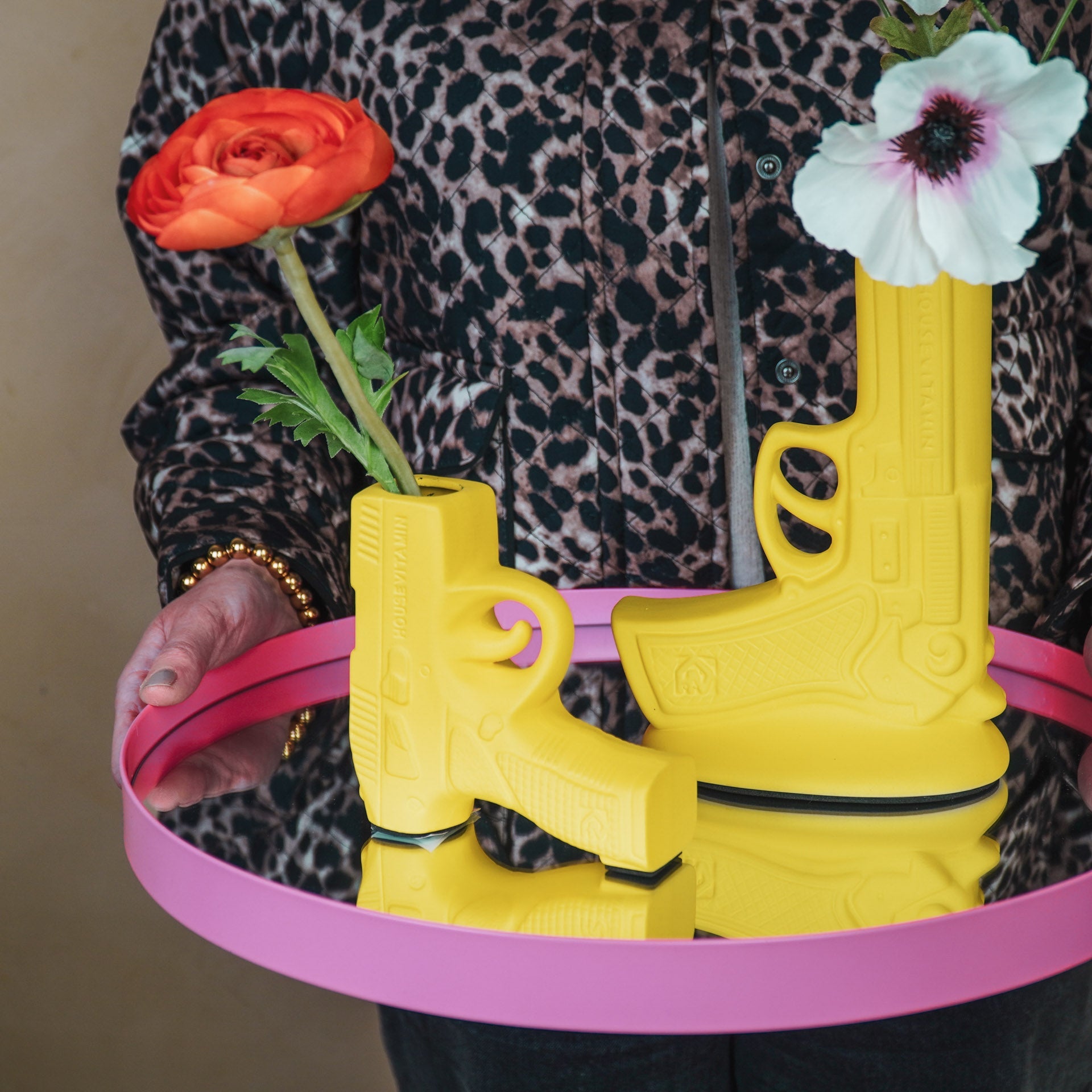 Püstol - Neoonkollane - 12x5x12cm