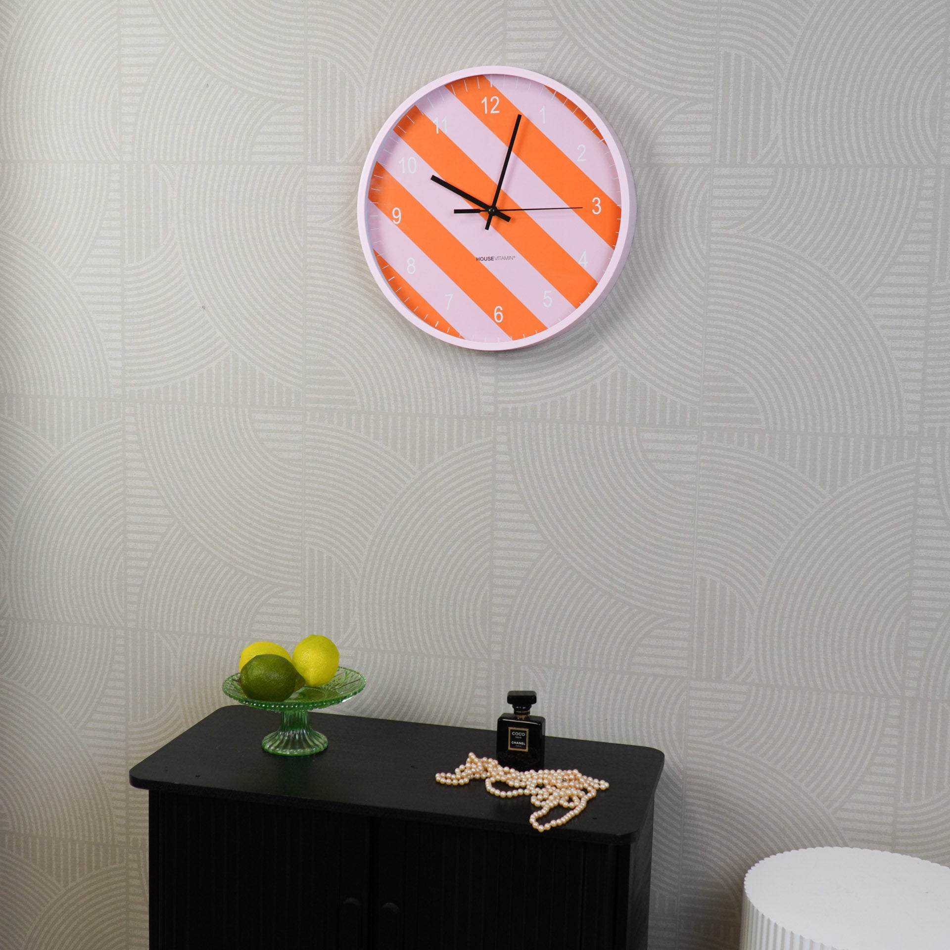 Seinakell - triibuline muster - oranž/roosa - 34x4x34cm