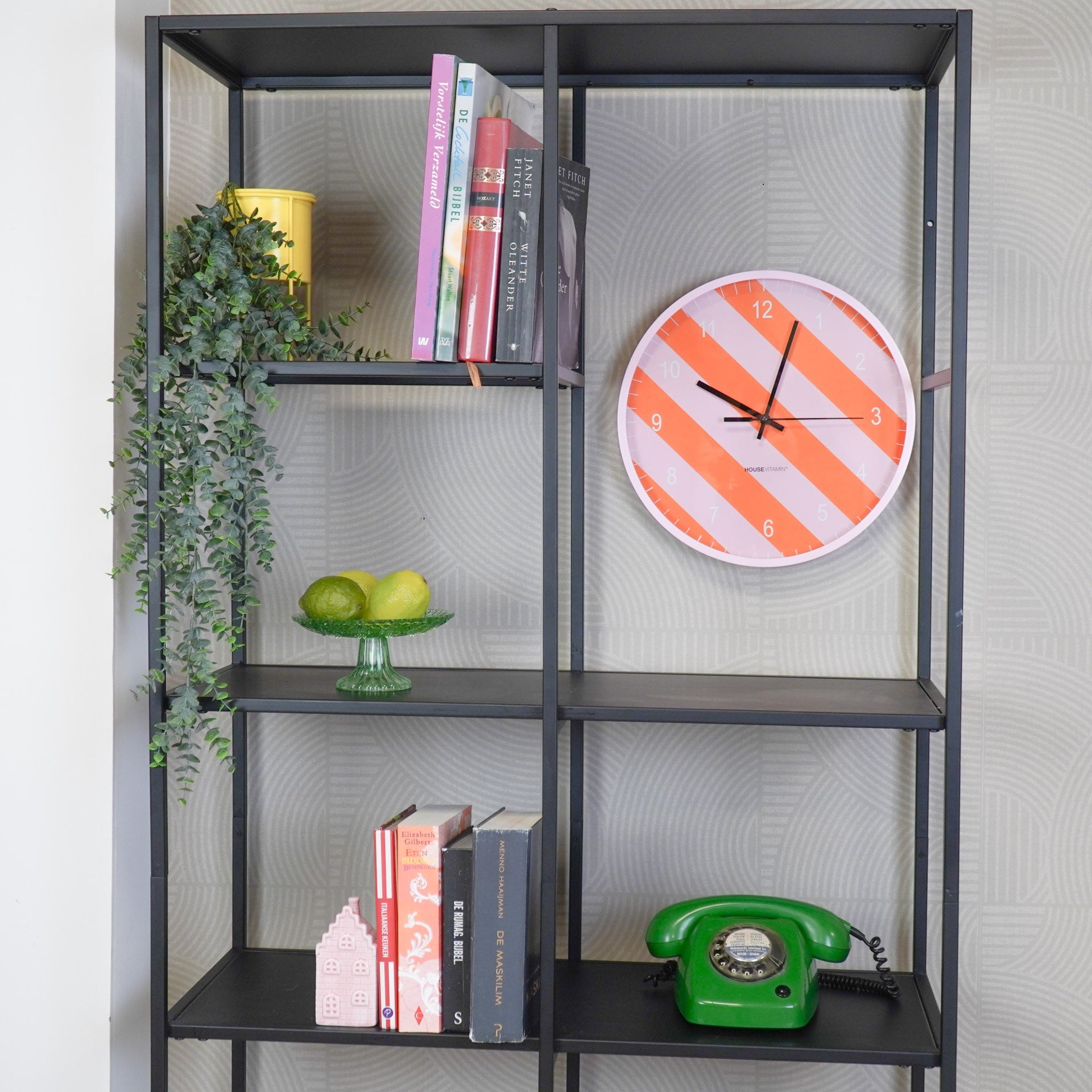 Seinakell - triibuline muster - oranž/roosa - 34x4x34cm