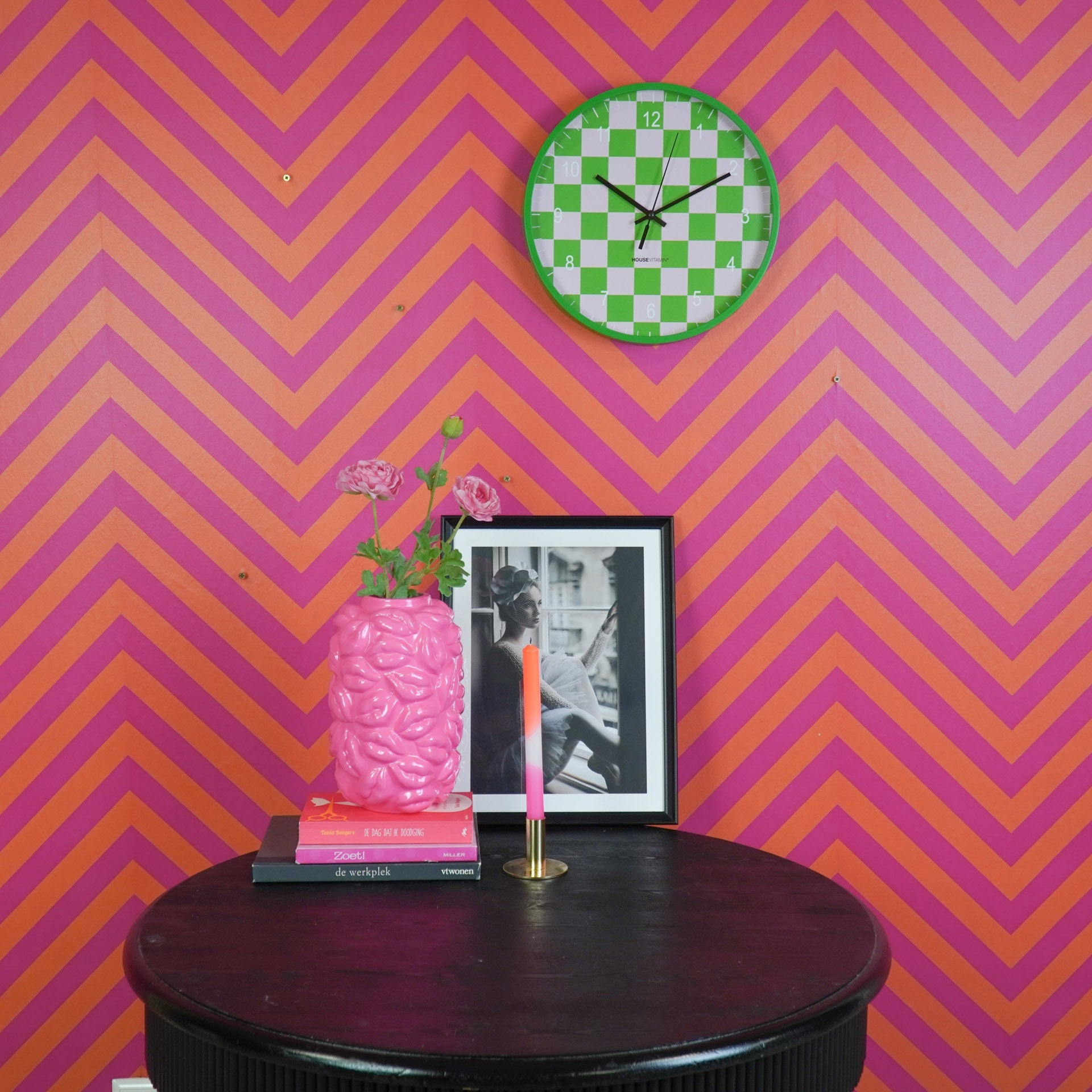 Seinakell - plokkmustriga - roheline/roosa - 34x4x34cm