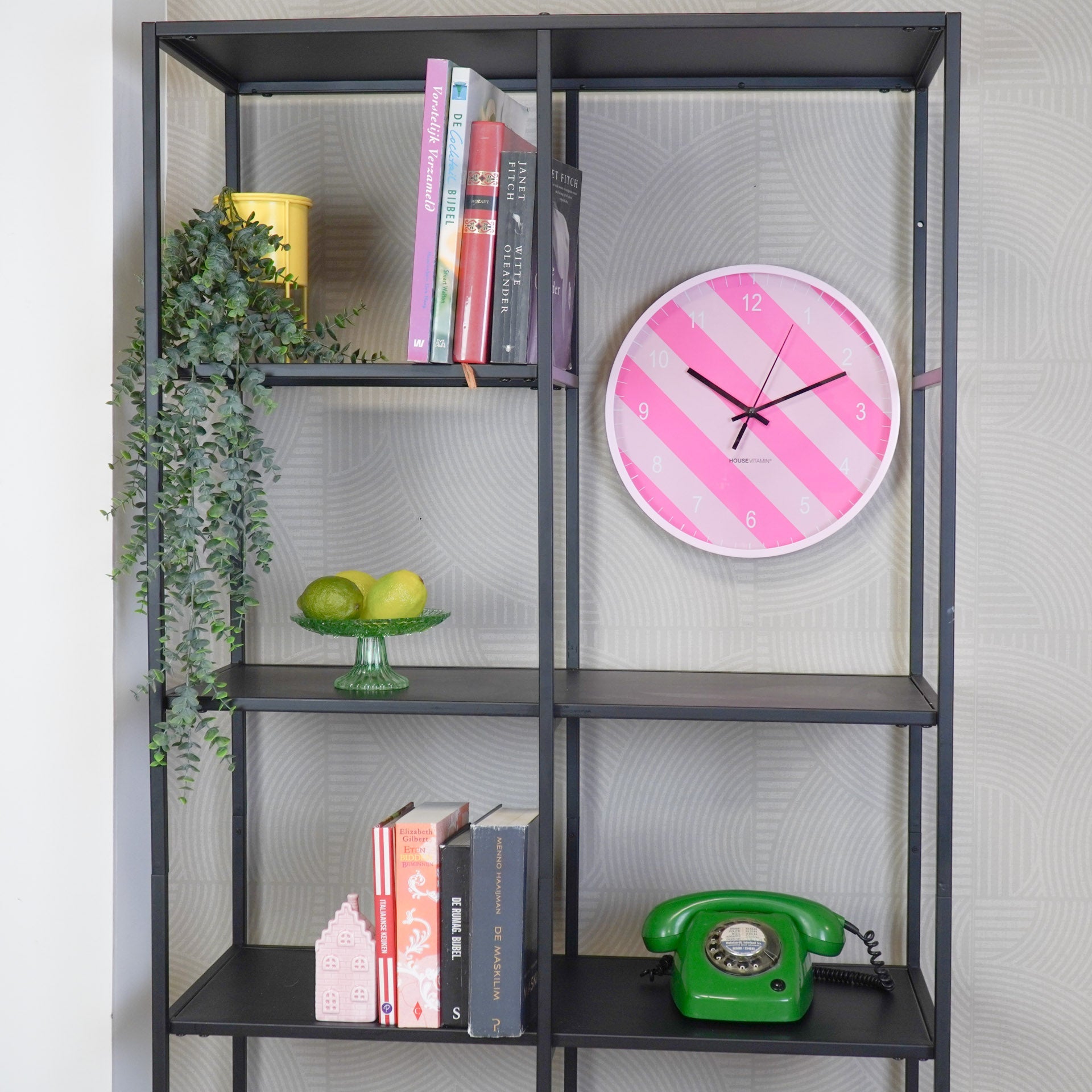 Seinakell - triibuline muster - roosa - 35x35x4cm