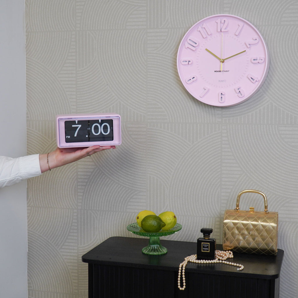 Seinakell numbritega - heleroosa - 30x30x4cm