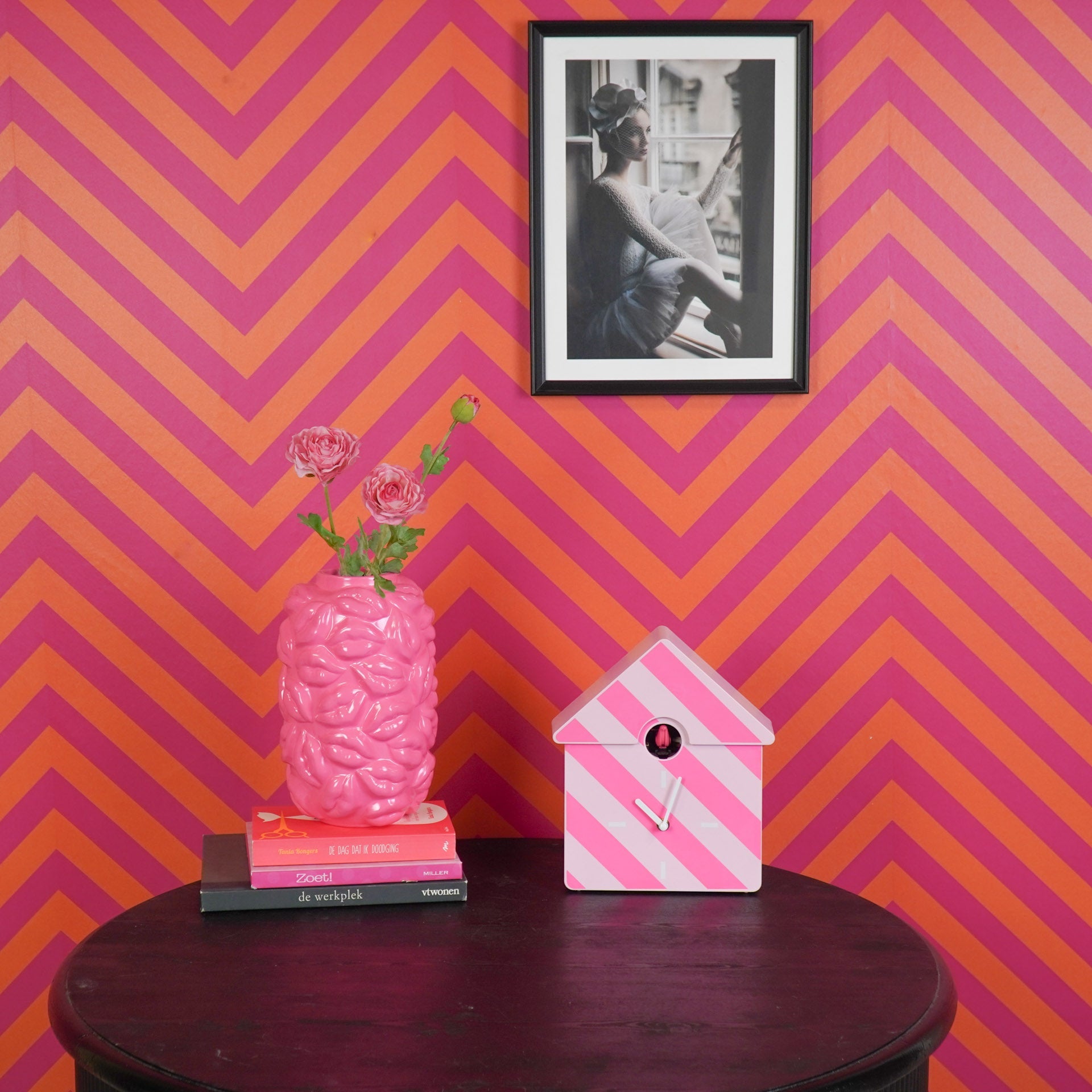 Seinakell Kägu - triibuline muster/roosa - 24x27x9cm