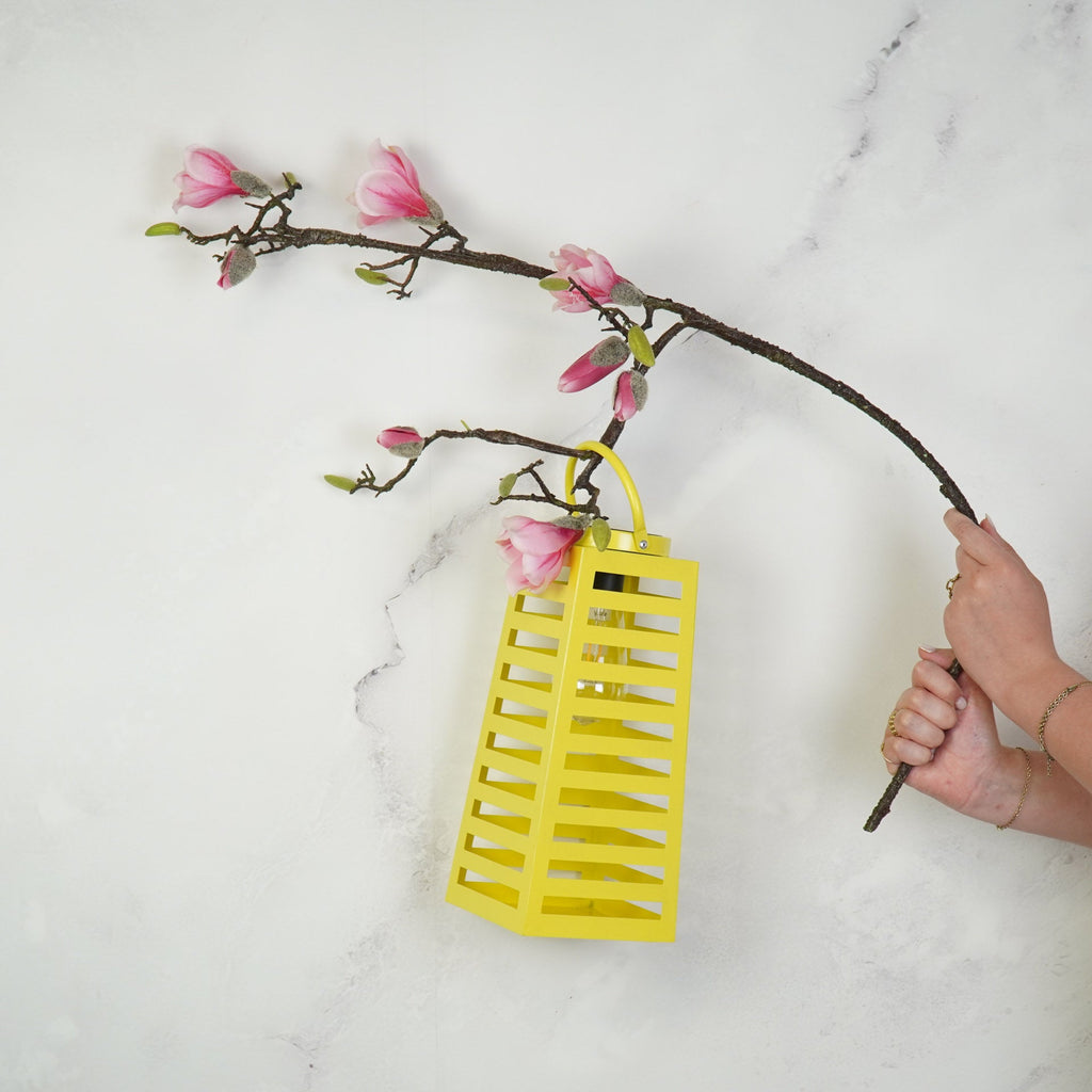 Latern päikeseenergial töötav - Kollane - 14x32,5cm