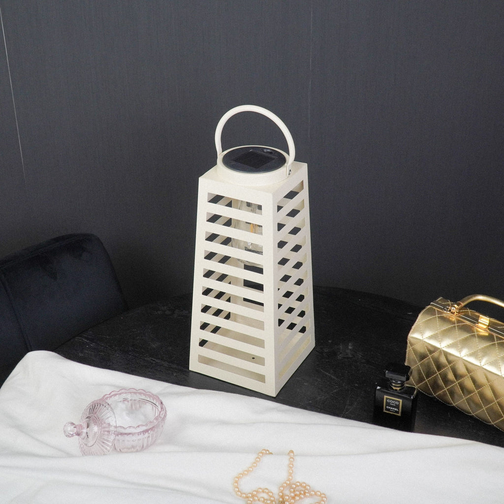 Latern päikeseenergial töötav - Liivatooni - 14x32,5cm