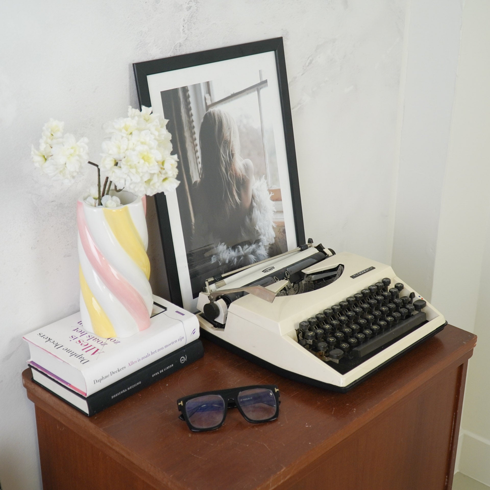 Vahukomm - Kollane/Roosa/Valge - 10,5x10,5x20cm